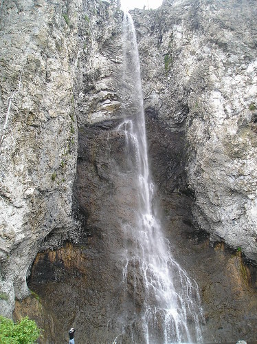 Fairy Falls, with me in the bottom left corner