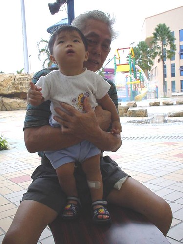 xiao bu dian and grandpa