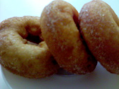 Sugar and cinnamon doughnuts